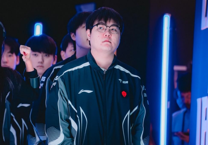 TES quyết tâm phục hận T1